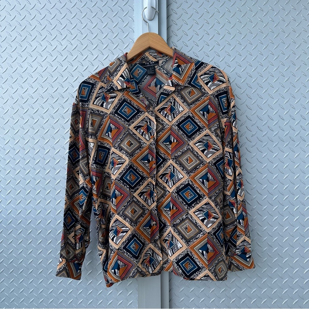 Abstract silk button up - Picture 2 of 5